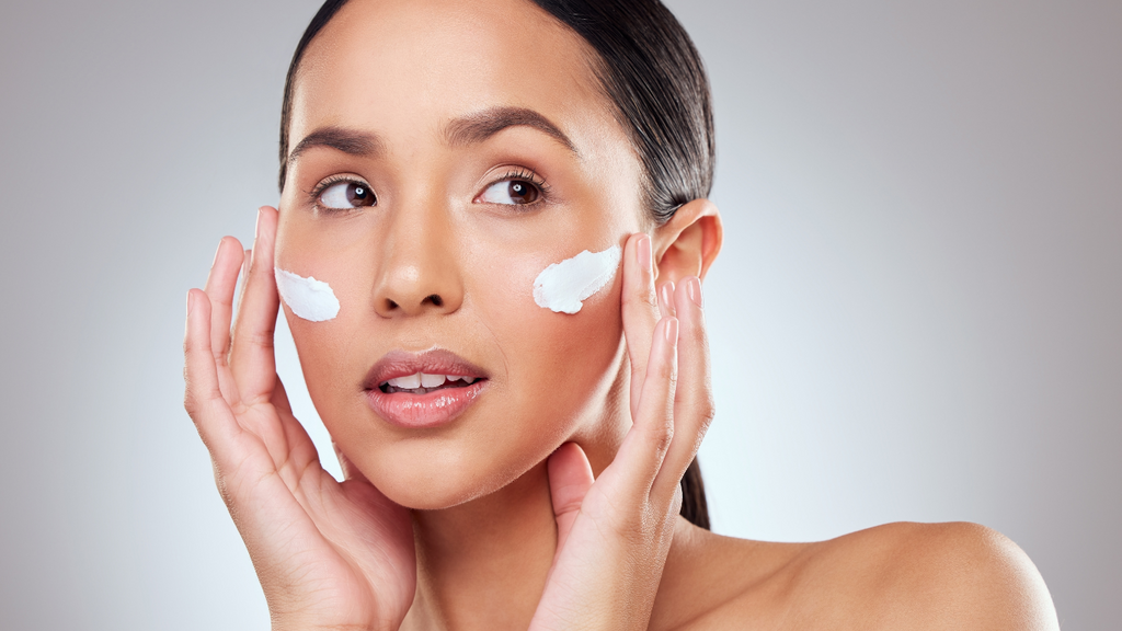 Moringa for Sensitive Skin: Benefits and How to Use It